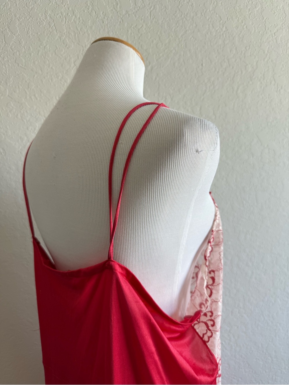 Vintage Lace Coral Chemise Nightgown - Picture 5 of 11